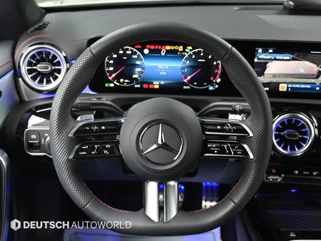 Mercedes-Benz CLA-Class — photo 13