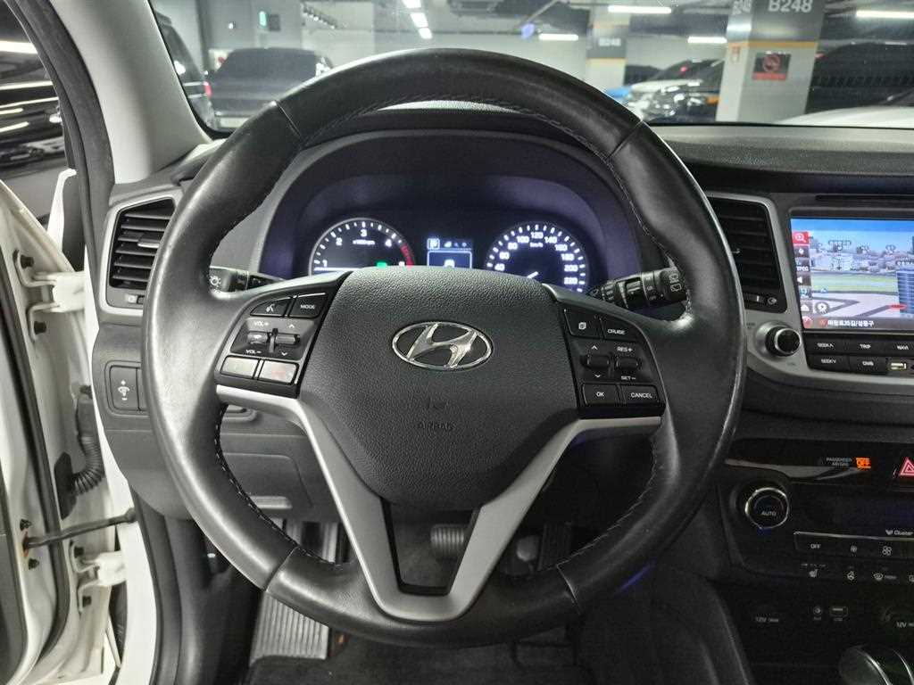 Hyundai Tucson — photo 05
