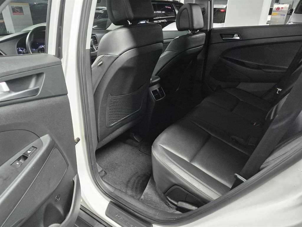 Hyundai Tucson — photo 09