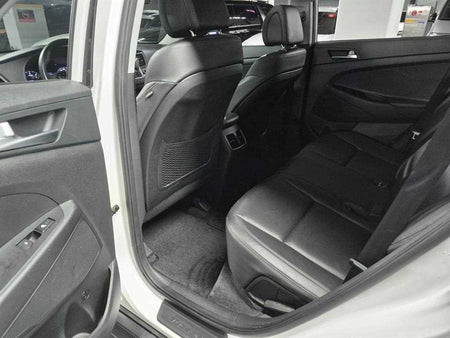 Hyundai Tucson — photo 09