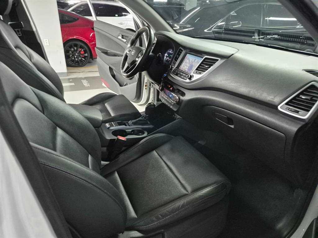 Hyundai Tucson — photo 10