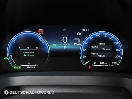 Toyota Alphard — photo 08
