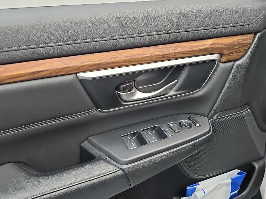 Honda CR-V — photo 16