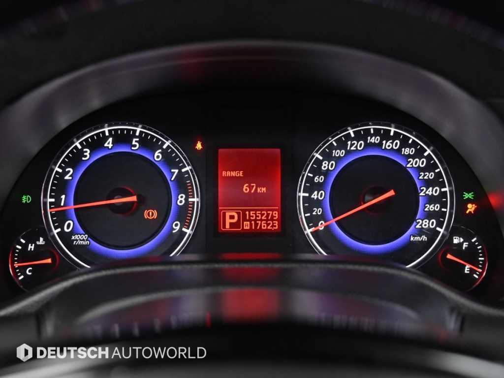 Infiniti G — photo 08