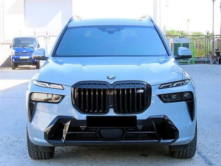BMW X7 — photo 01