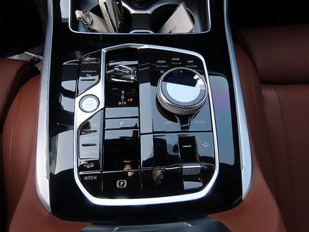 BMW X7 — photo 11
