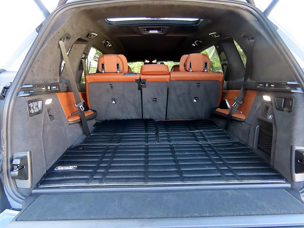 BMW X7 — photo 16