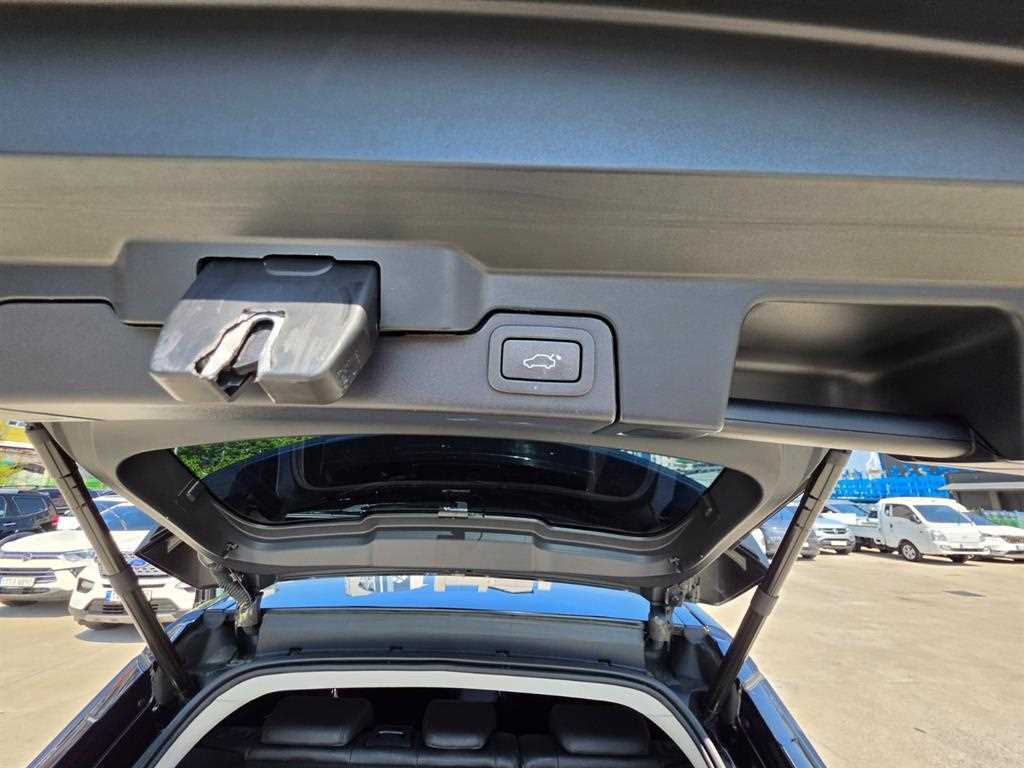 Land Rover Range Rover Evoque — photo 15