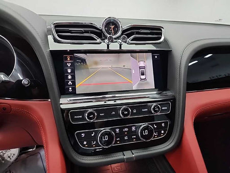 Bentley Bentayga — photo 10