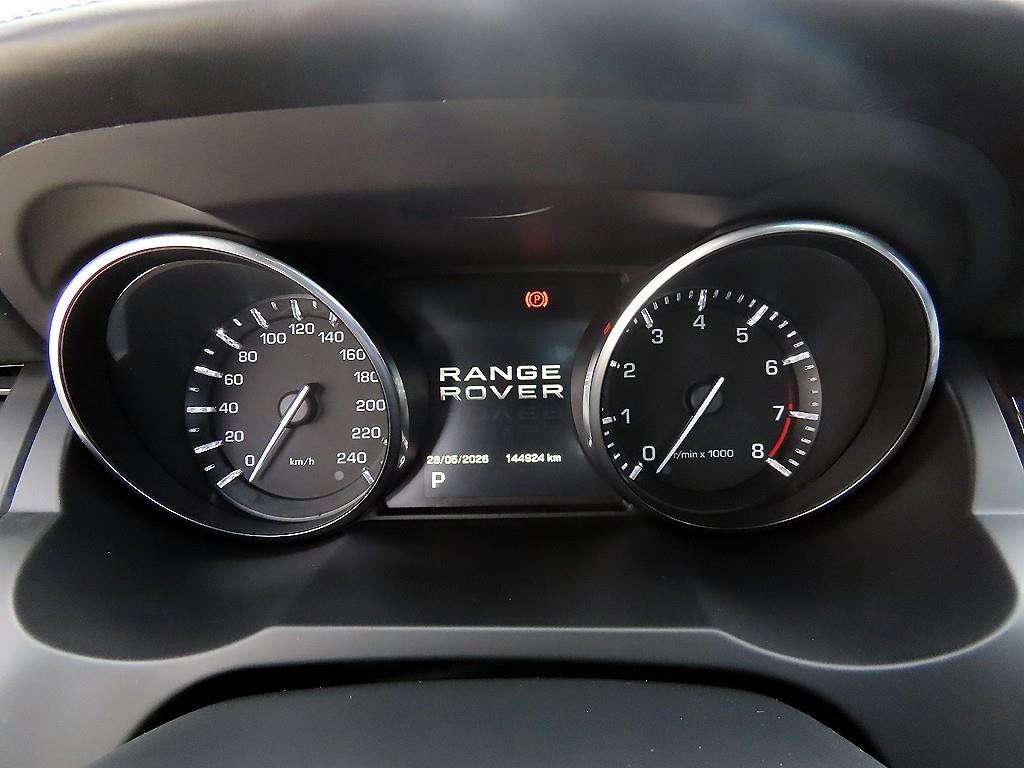 Land Rover Range Rover Evoque — photo 09
