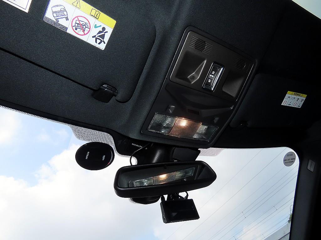 Land Rover Range Rover Evoque — photo 14