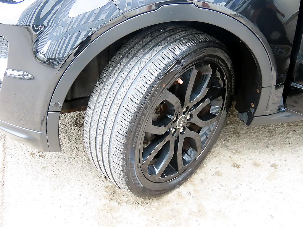 Land Rover Range Rover Evoque — photo 20