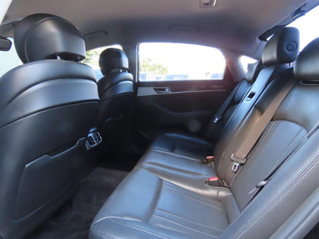 Genesis G80 — photo 06
