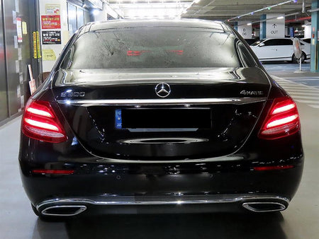 Mercedes-Benz E-Class — photo 05