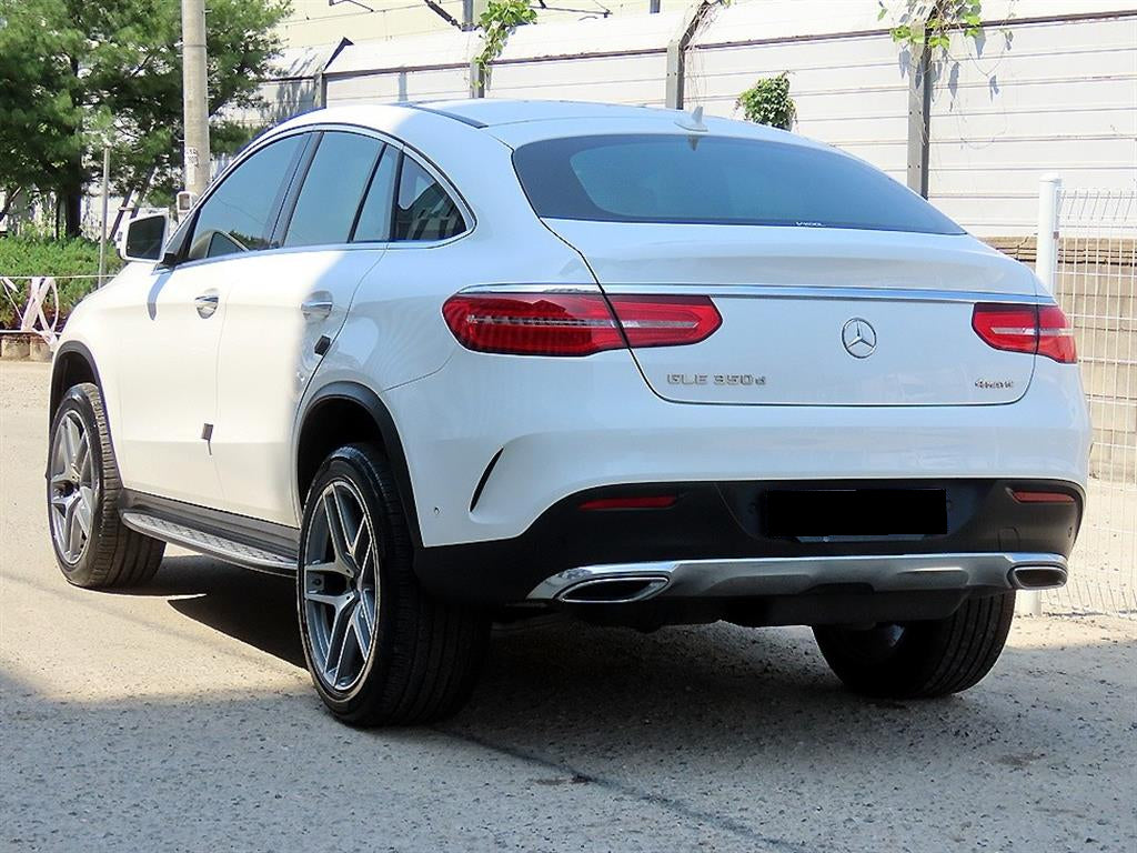 Mercedes-Benz GLE-Class — photo 03