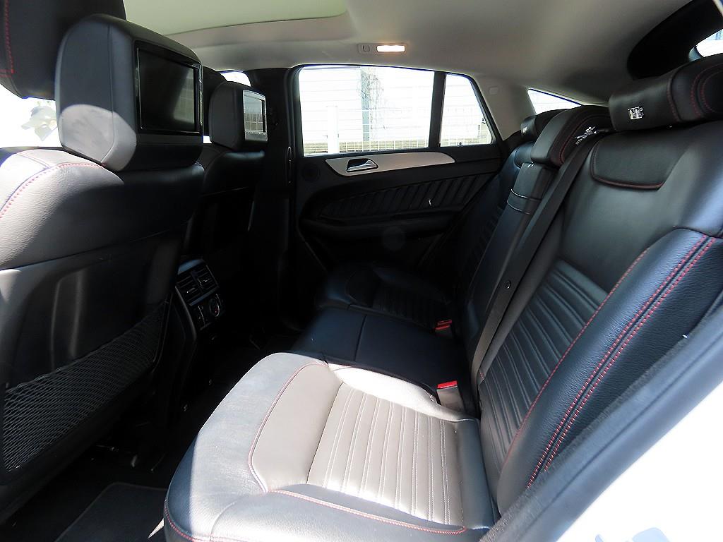 Mercedes-Benz GLE-Class — photo 06