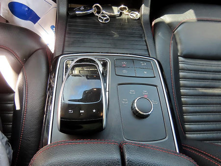 Mercedes-Benz GLE-Class — photo 12