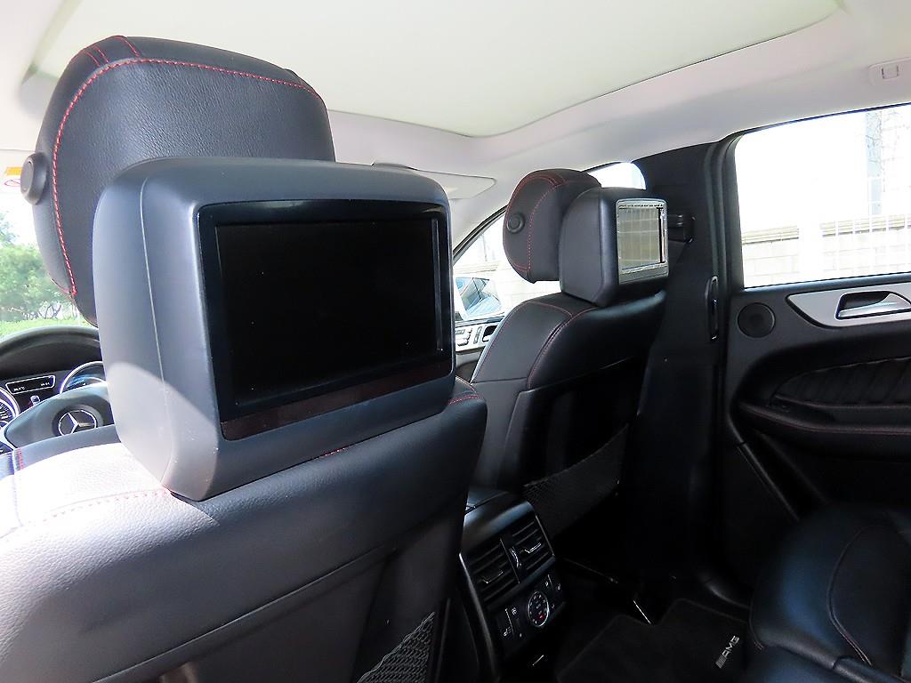 Mercedes-Benz GLE-Class — photo 14