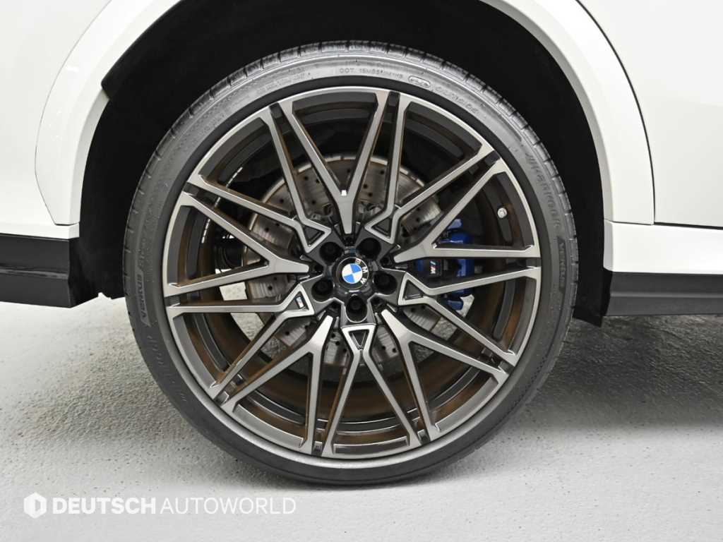 BMW X6M — photo 05