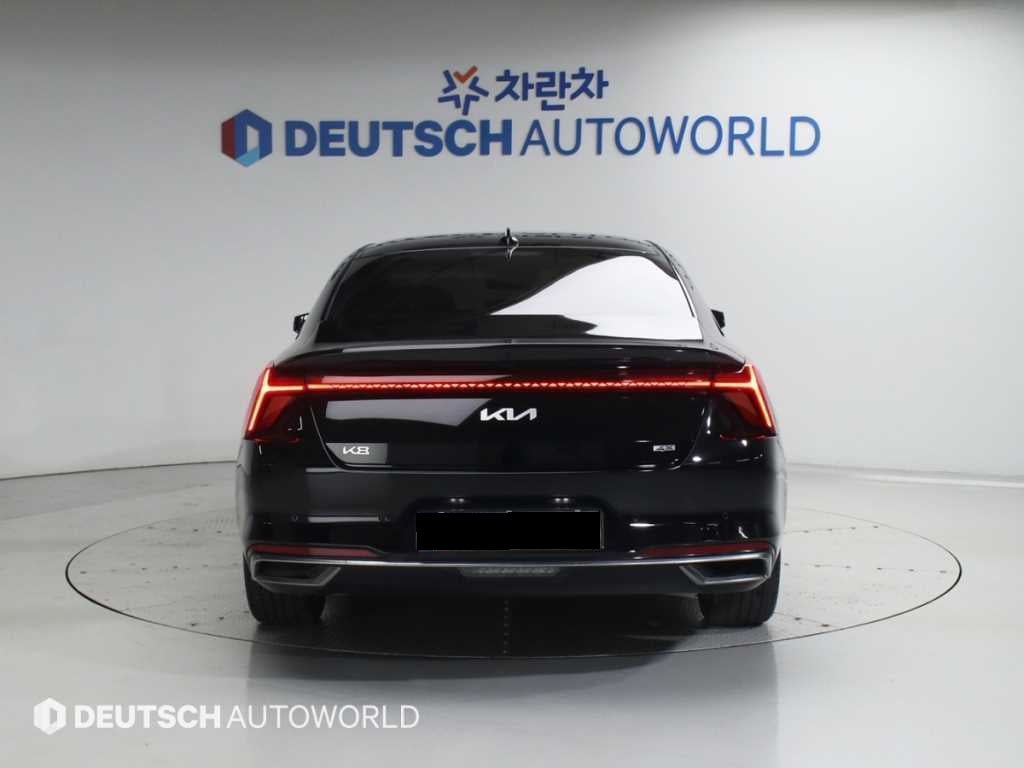Kia K8 — photo 04