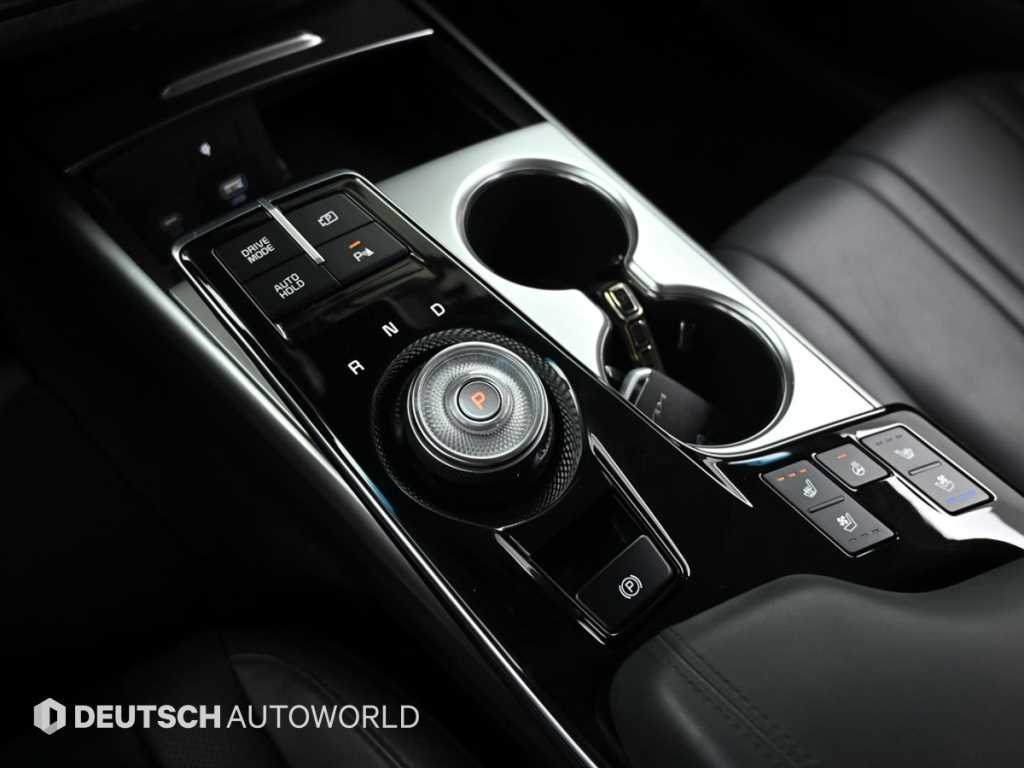 Kia K8 — photo 09