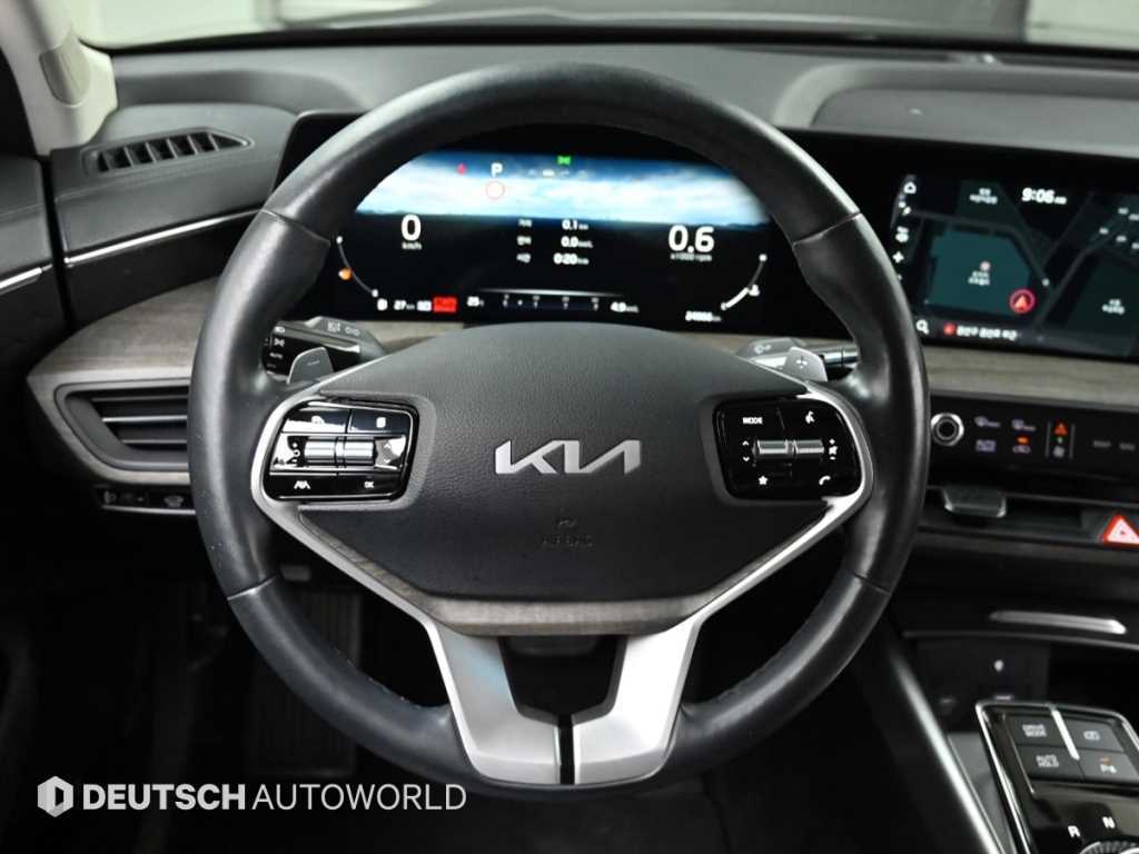 Kia K8 — photo 13