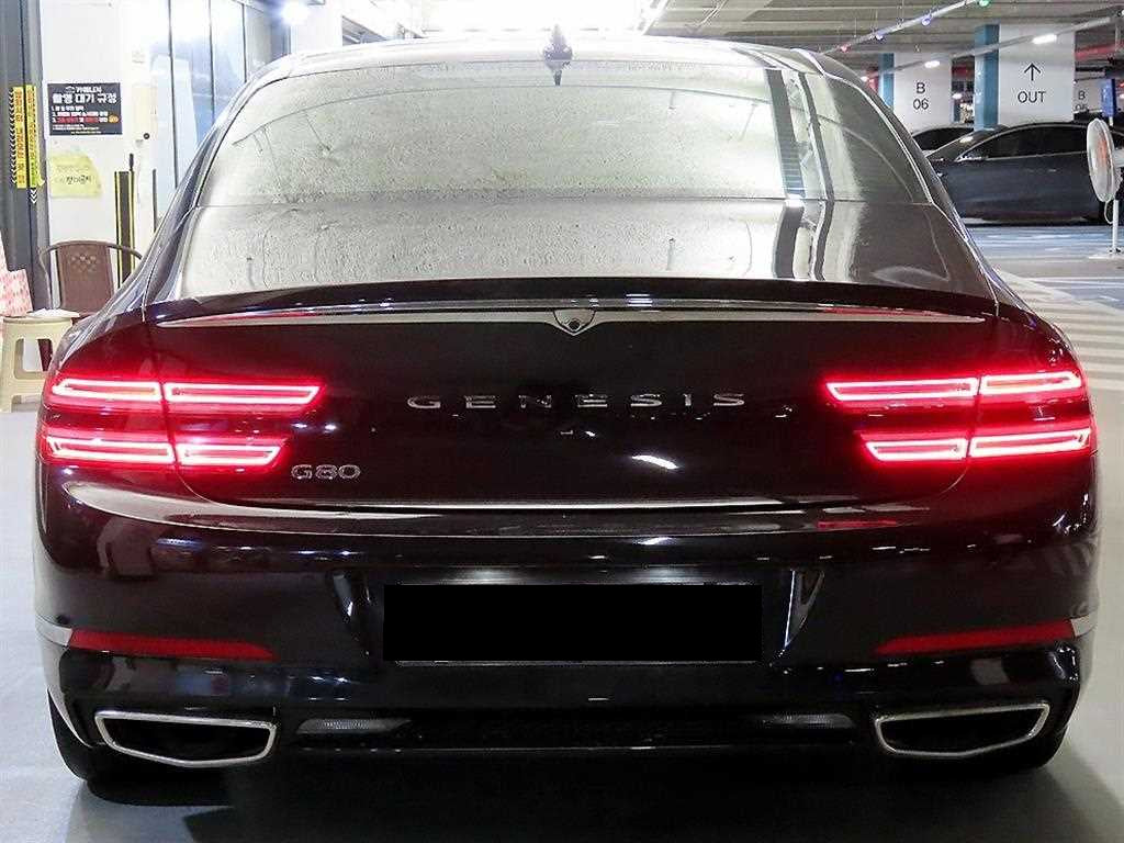 Genesis G80 — photo 05