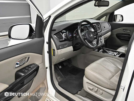Kia Carnival — photo 11