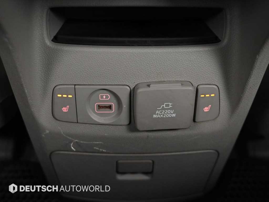 Kia Carnival — photo 16