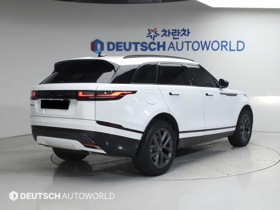 Land Rover Range Rover Velar — photo 02