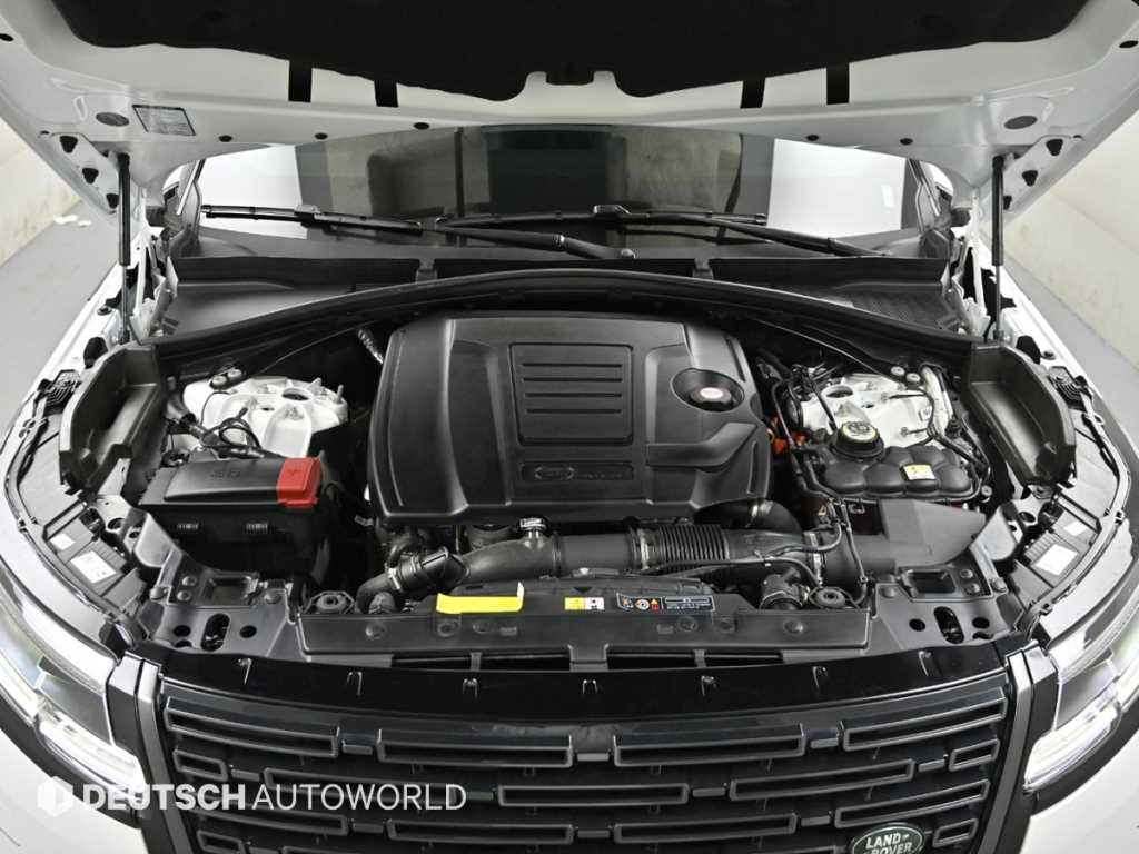Land Rover Range Rover Velar — photo 06