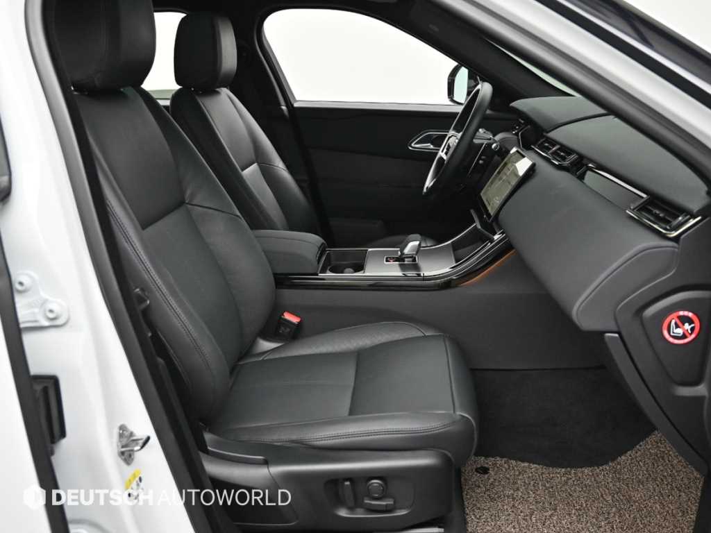 Land Rover Range Rover Velar — photo 10