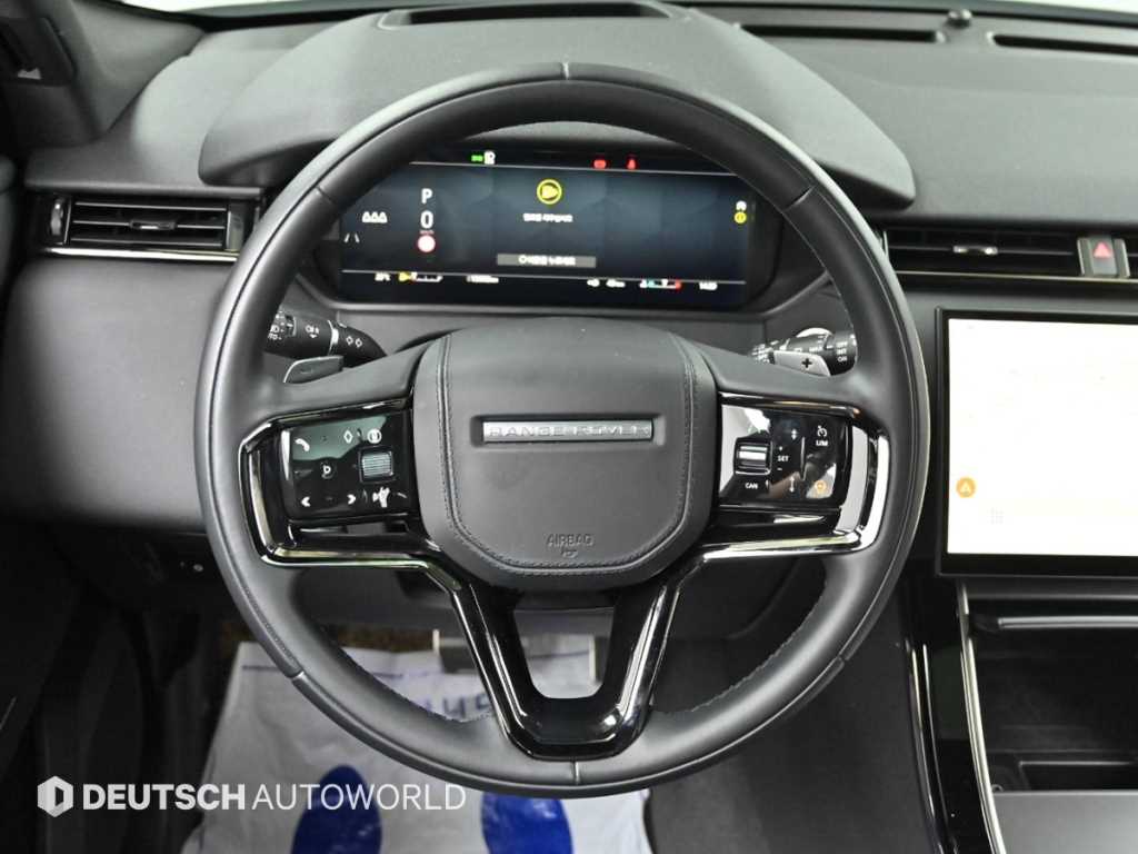 Land Rover Range Rover Velar — photo 13