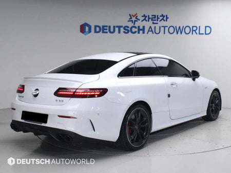 Mercedes-Benz E-Class — photo 02