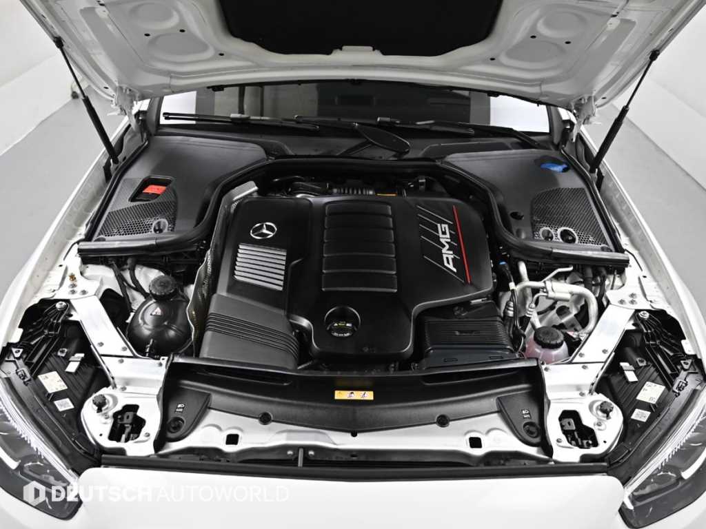 Mercedes-Benz E-Class — photo 06