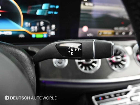 Mercedes-Benz E-Class — photo 09
