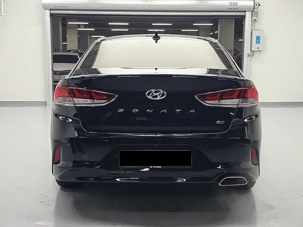 Hyundai Sonata — photo 03