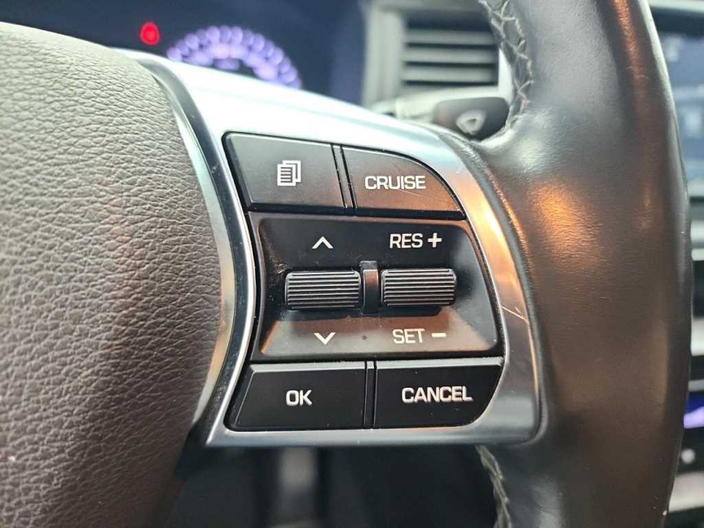 Hyundai Sonata — photo 16