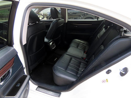 Lexus ES — photo 06
