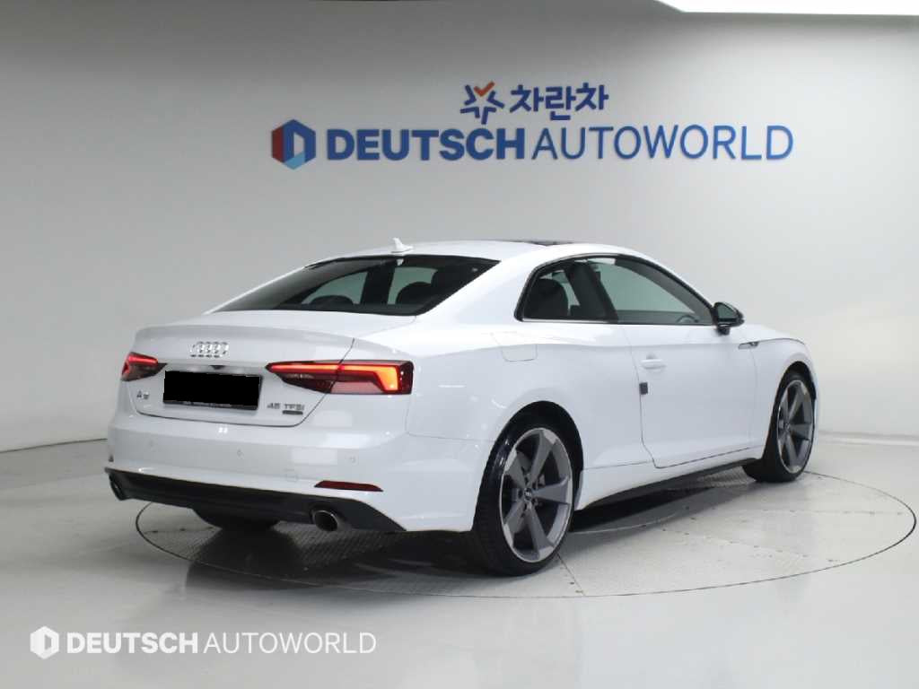 Audi A5 — photo 02