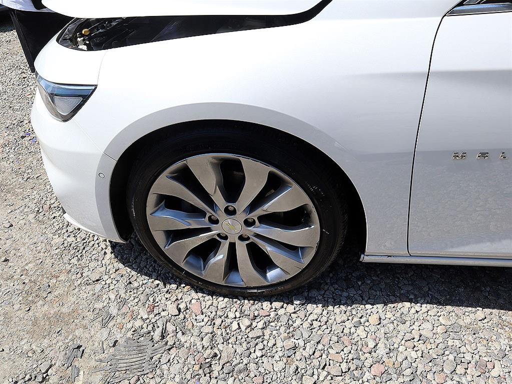 CHEVROLET Malibu — photo 18