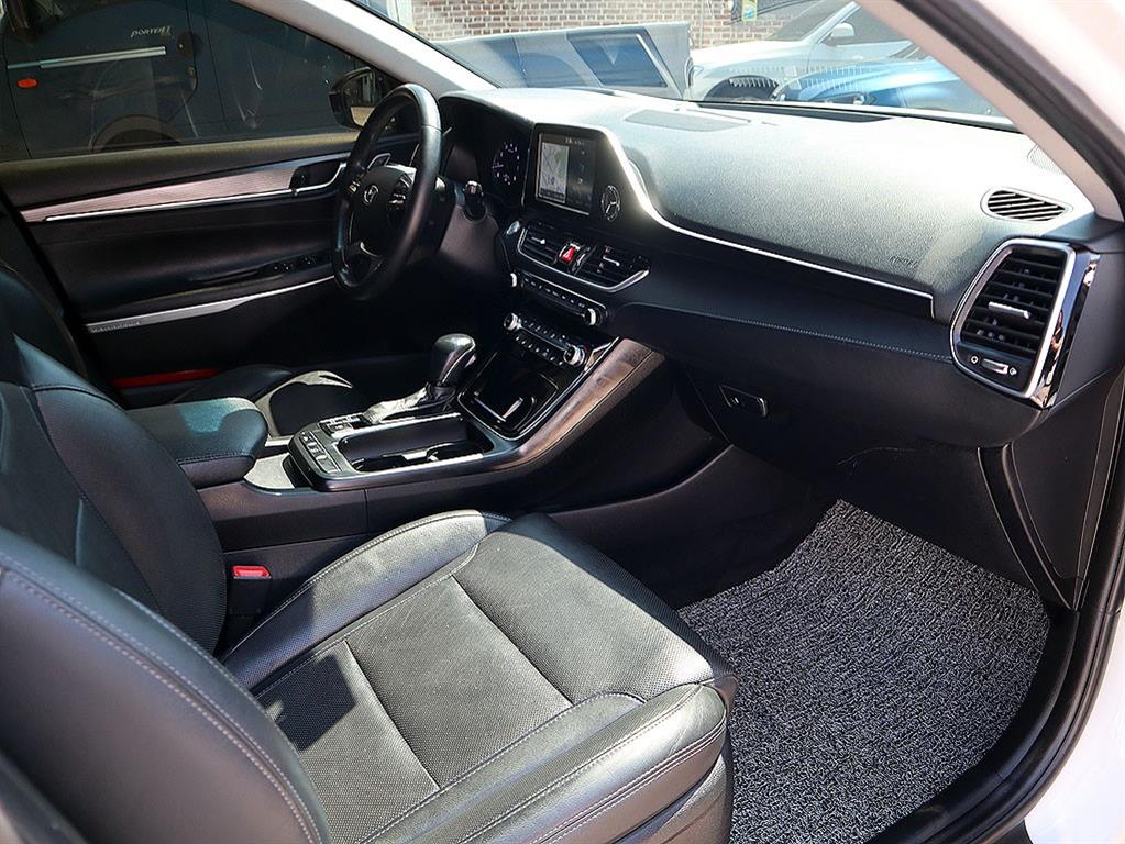 Hyundai Grandeur — photo 13