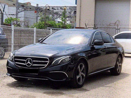 Mercedes-Benz E-Class — photo 02