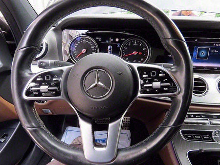 Mercedes-Benz E-Class — photo 08