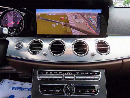 Mercedes-Benz E-Class — photo 13