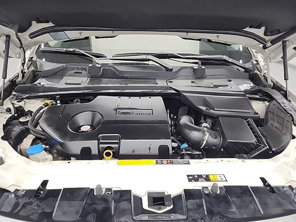 Land Rover Discovery Sport — photo 05