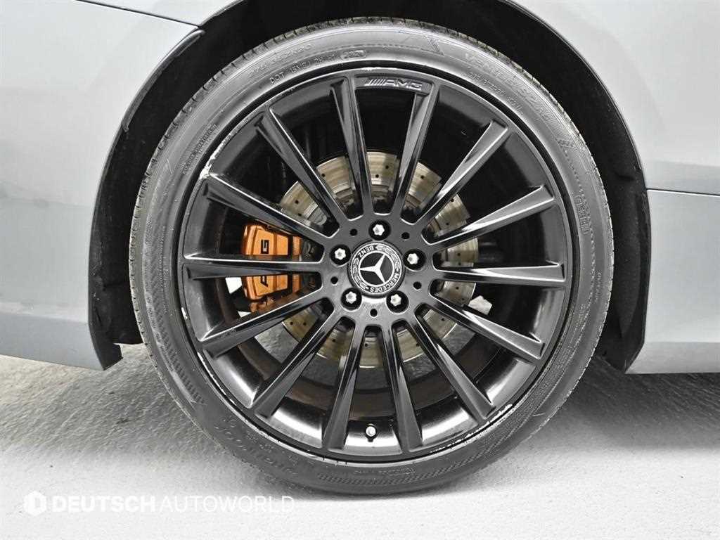 Mercedes-Benz S-Class — photo 05