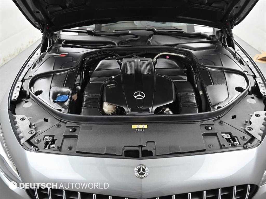 Mercedes-Benz S-Class — photo 06