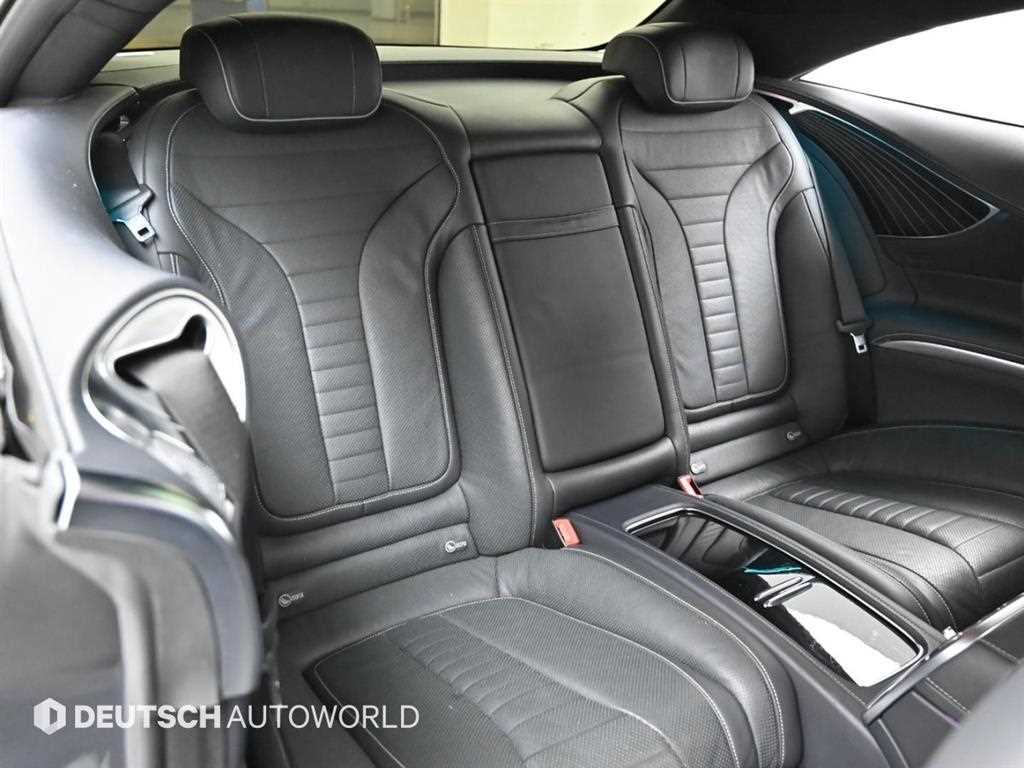 Mercedes-Benz S-Class — photo 12
