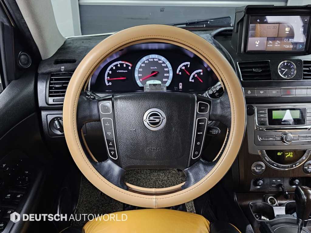 KGM Rexton — photo 13